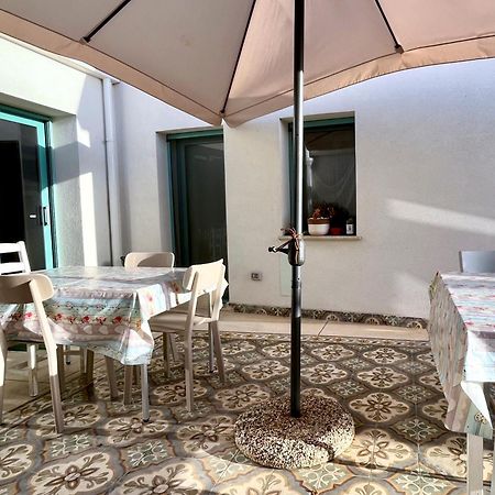 B&B Dimora Orru Cabras Exterior photo