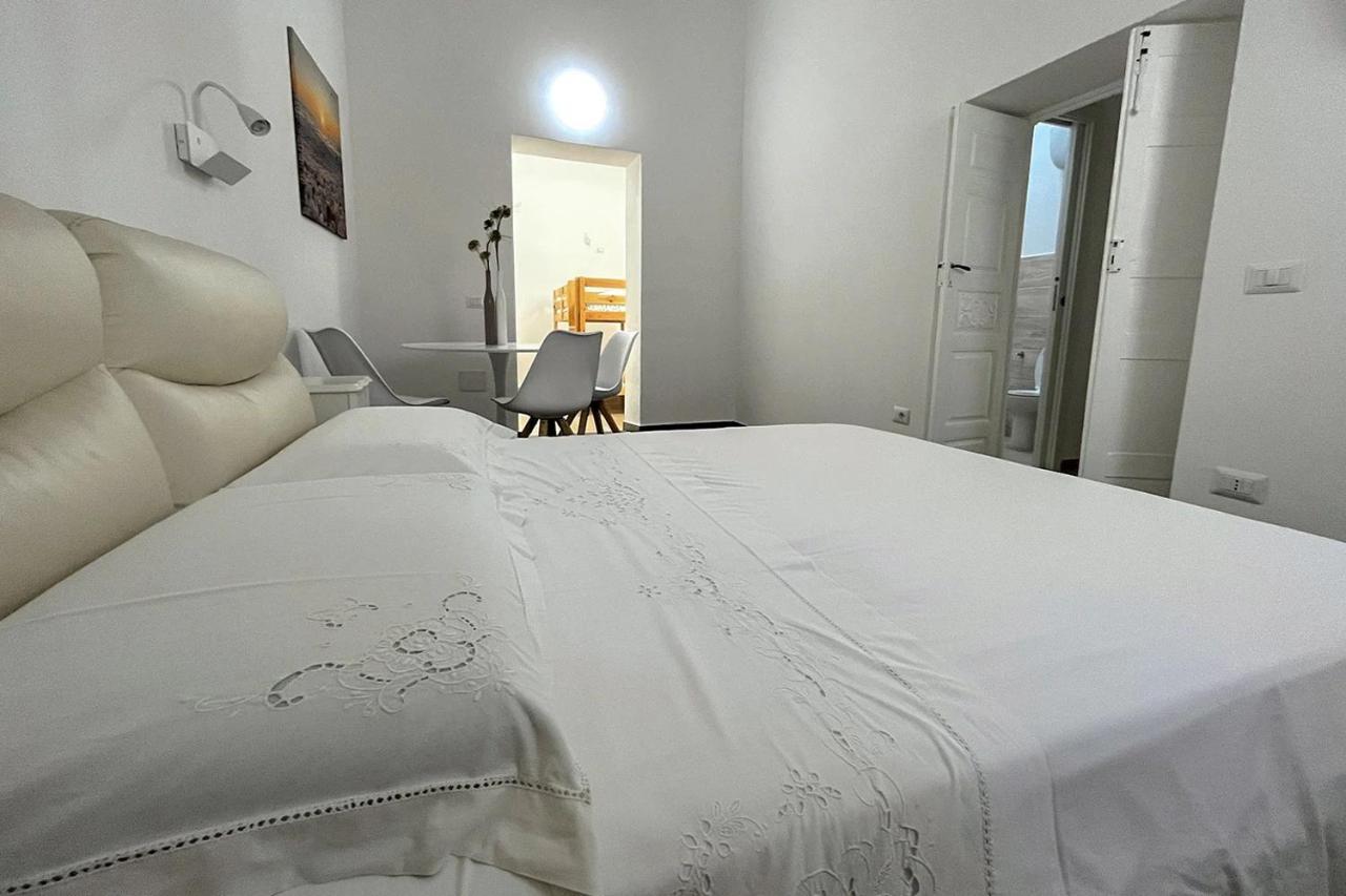 B&B Dimora Orru Cabras Exterior photo